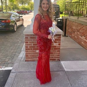 ♥️ JOVANI Evening gown / prom dress size 2 red